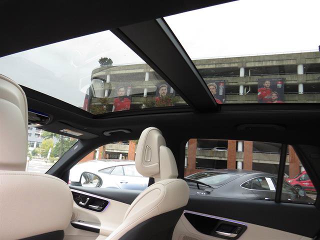 Used 2026 Mercedes-Benz GLC 300 4MATIC image 21