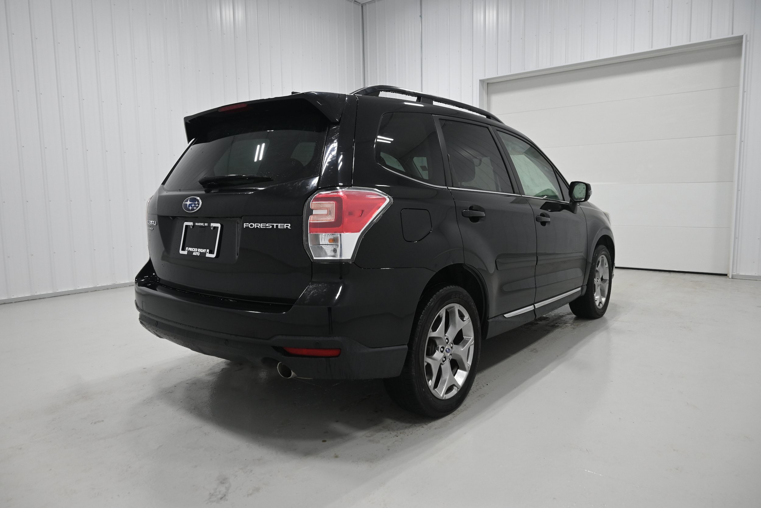 Used 2018 Subaru Forester 2.5i Touring w/ Popular Package #3B AWD/4WD image 33