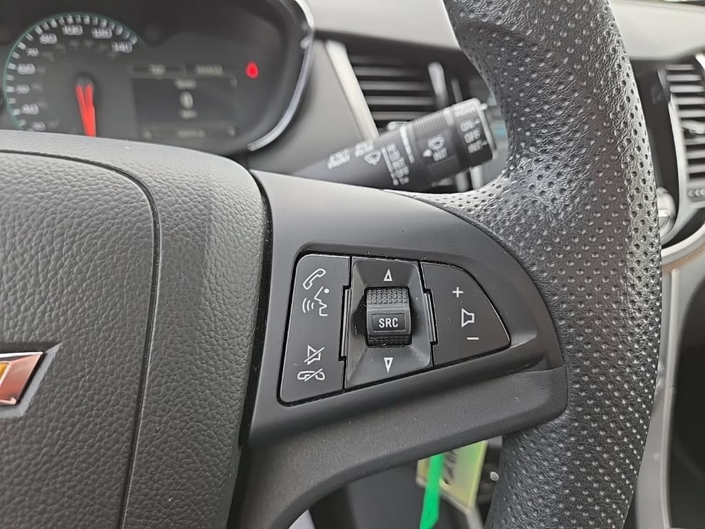 Used 2017 Chevrolet Trax LS FWD image 21