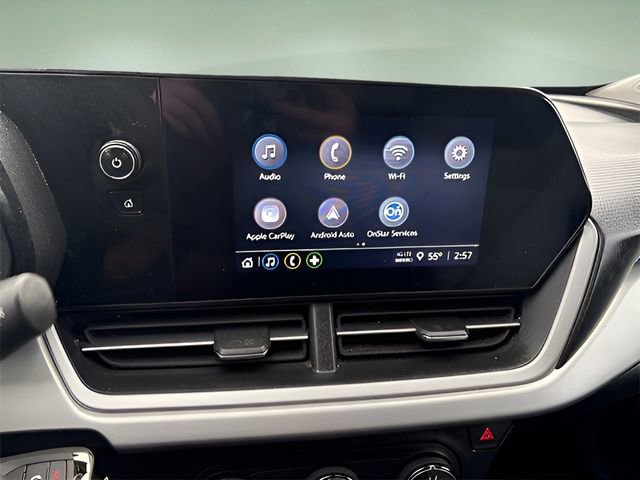 Used 2025 Chevrolet Trax LS w/ LS Convenience Package image 14