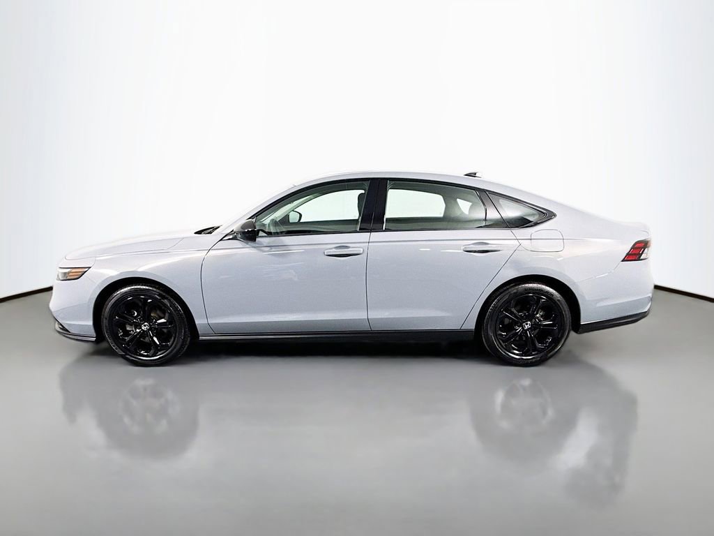 Certified 2025 Honda Accord SE image 2