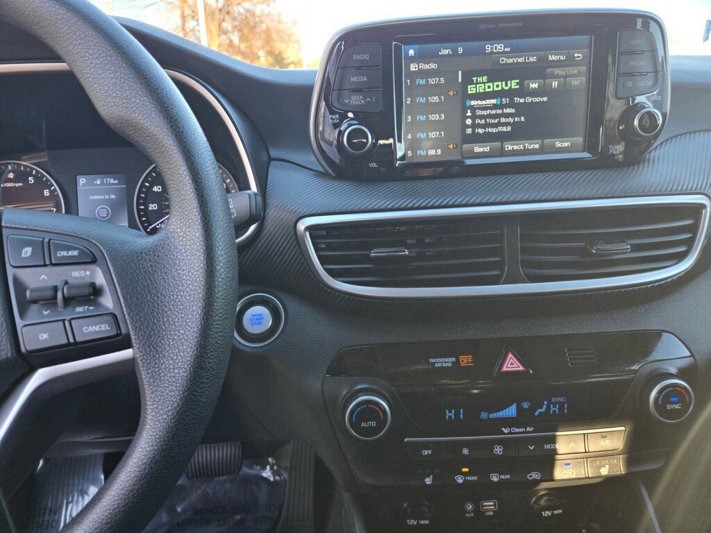 Used 2019 Hyundai Tucson SEL image 14