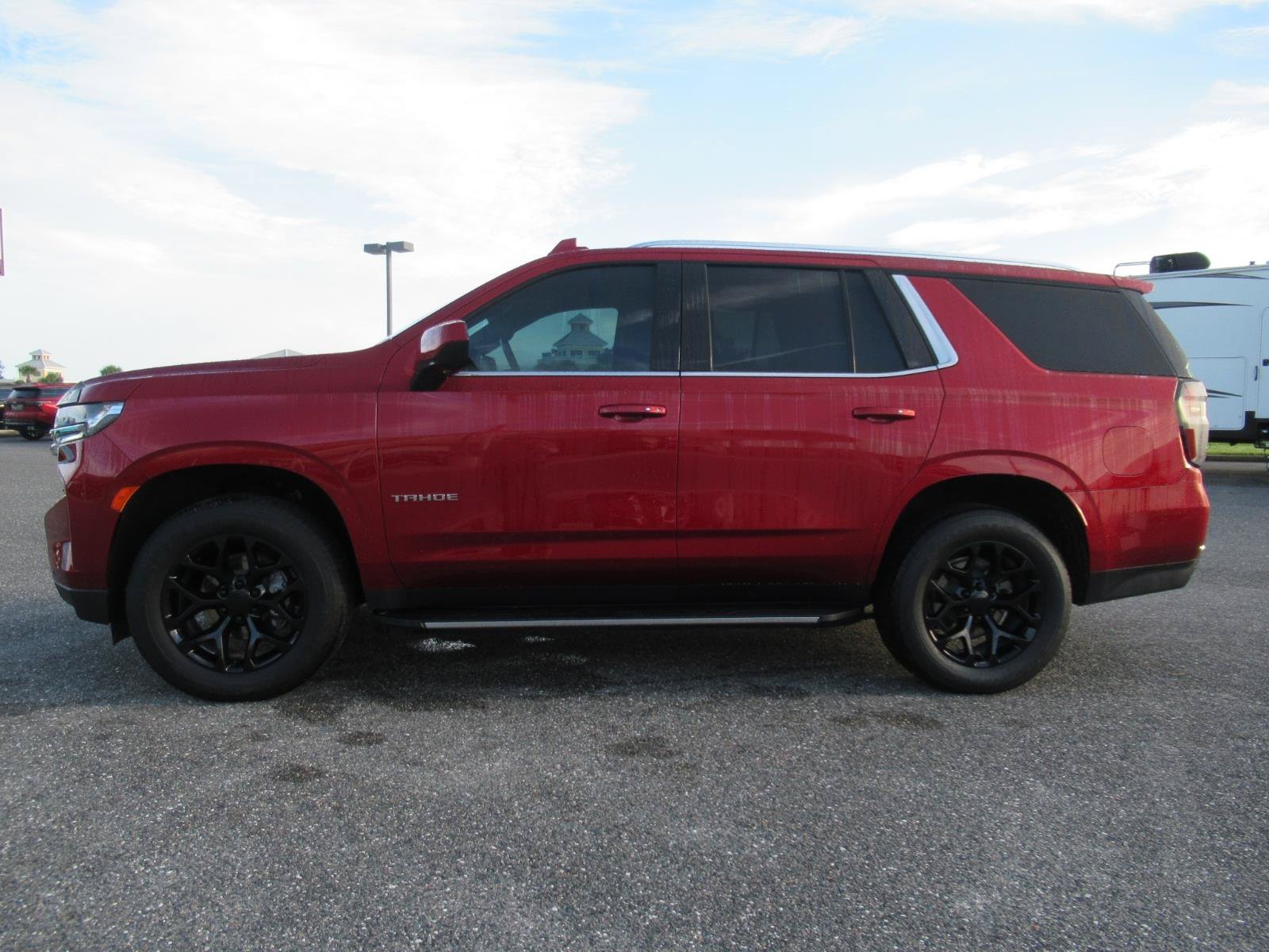 Used 2023 Chevrolet Tahoe LT RWD image 4