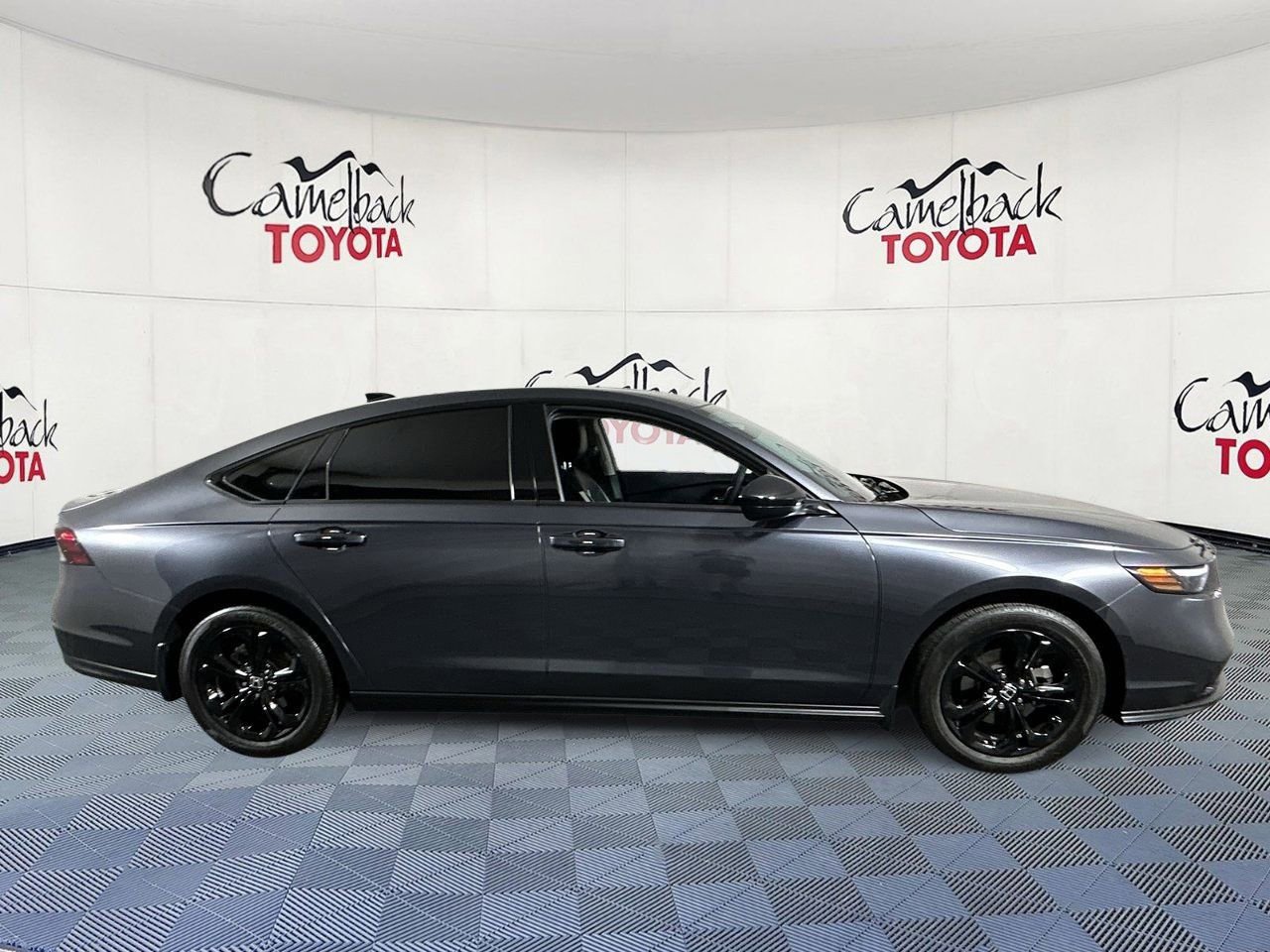 Used 2025 Honda Accord SE image 8