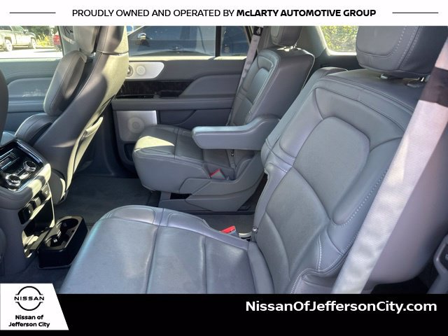 Used 2021 Lincoln Navigator Reserve AWD/4WD image 9