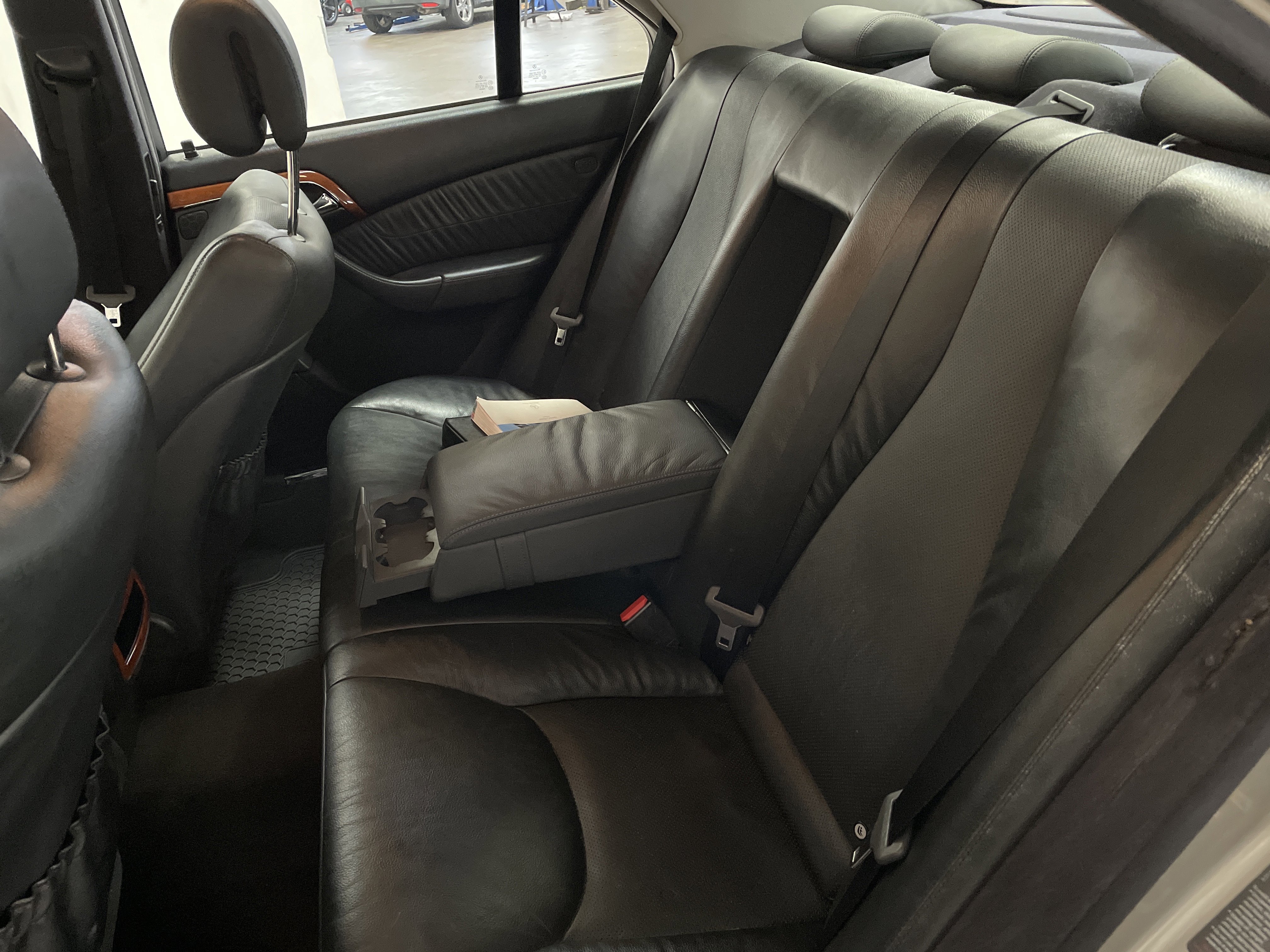 Used 2006 Mercedes-Benz S 350 image 24