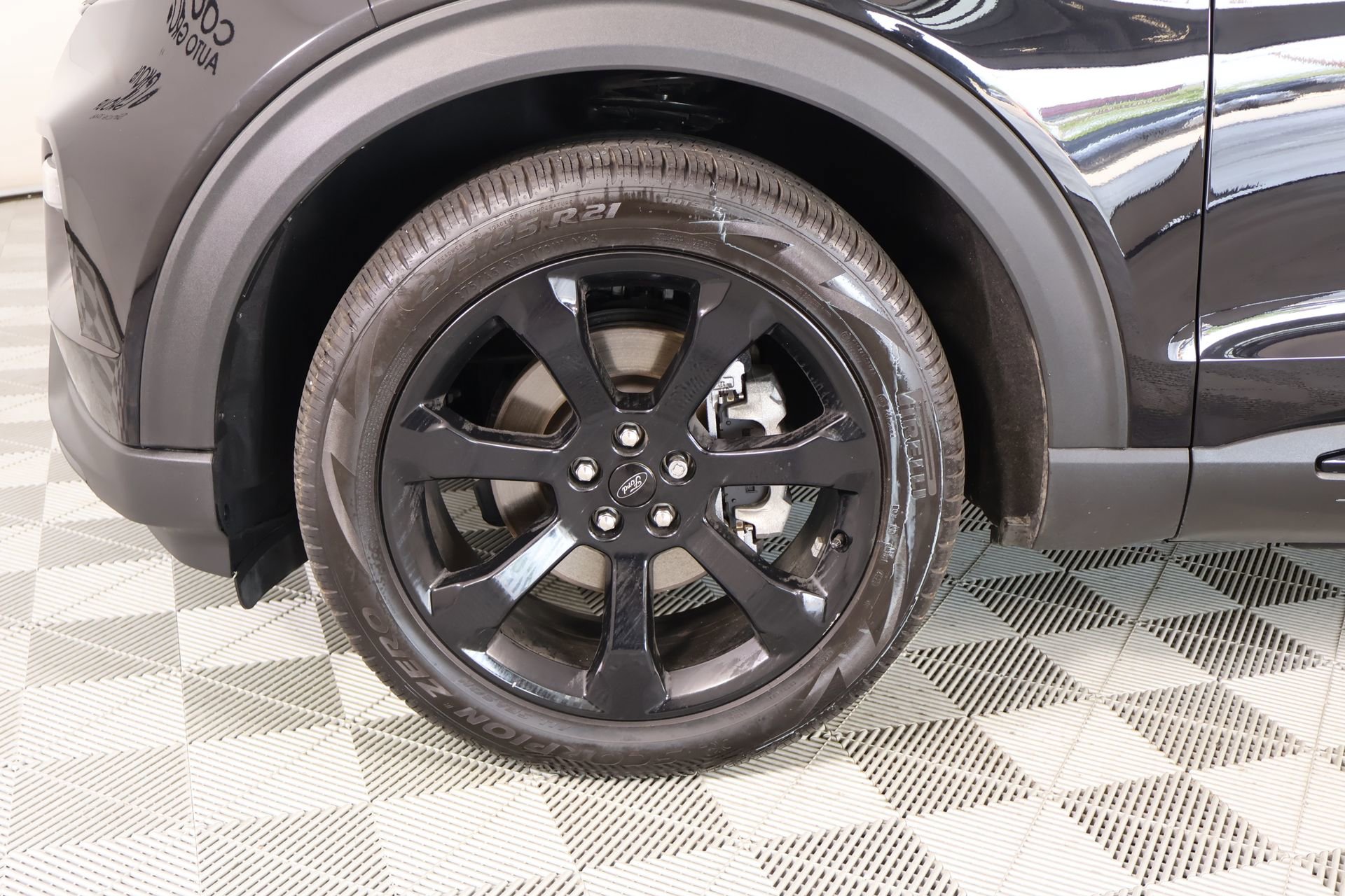 Used 2024 Ford Explorer ST-Line w/ Class IV Trailer Tow Package image 20