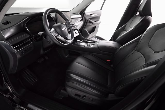 Used 2025 INFINITI QX60 Luxe AWD/4WD image 16