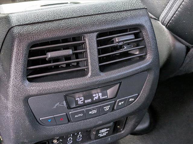 Used 2016 Honda Pilot Touring image 24