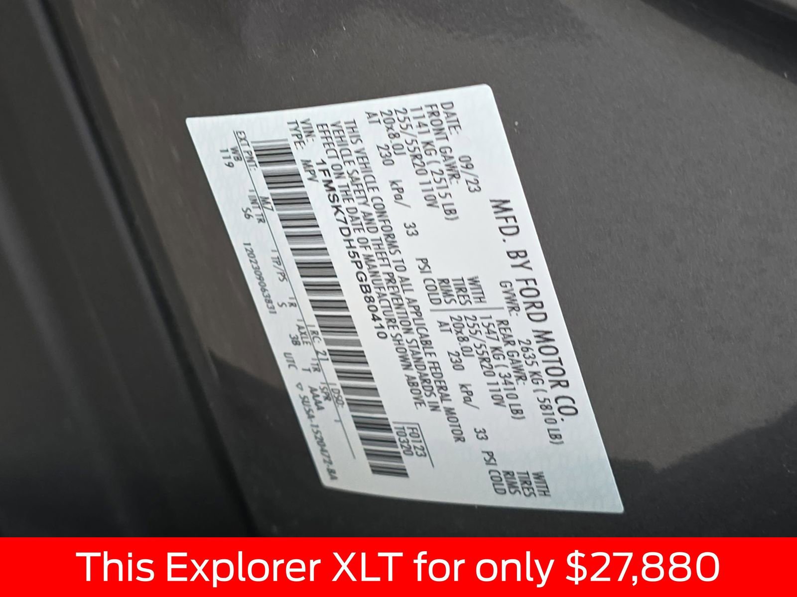 Used 2023 Ford Explorer XLT w/ Equipment Group 202A RWD image 45