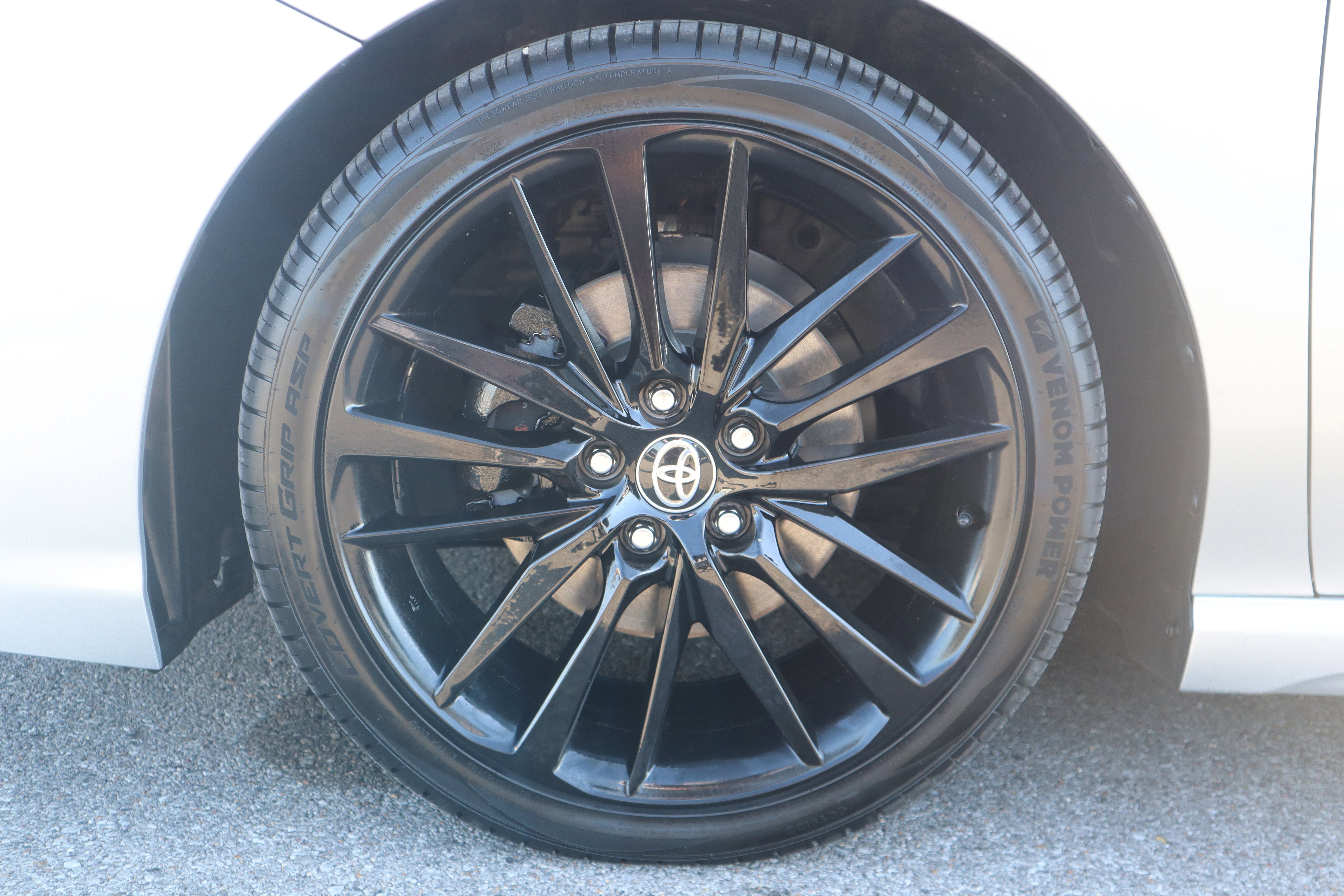 Used 2021 Toyota Camry XSE image 11