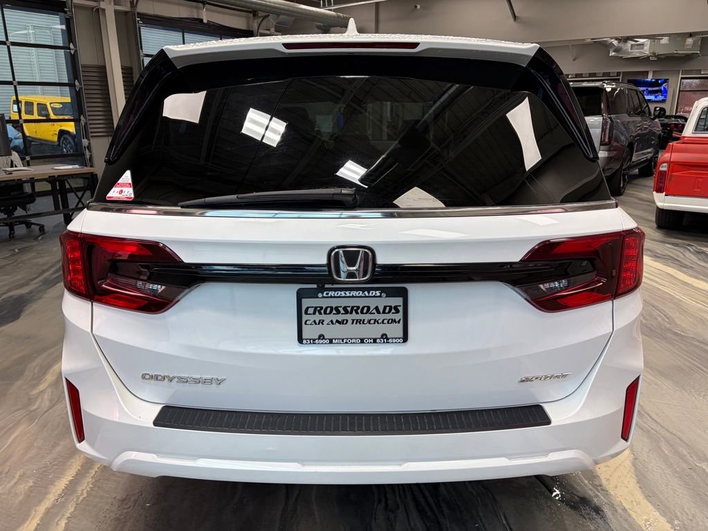 Used 2025 Honda Odyssey Sport-L image 36