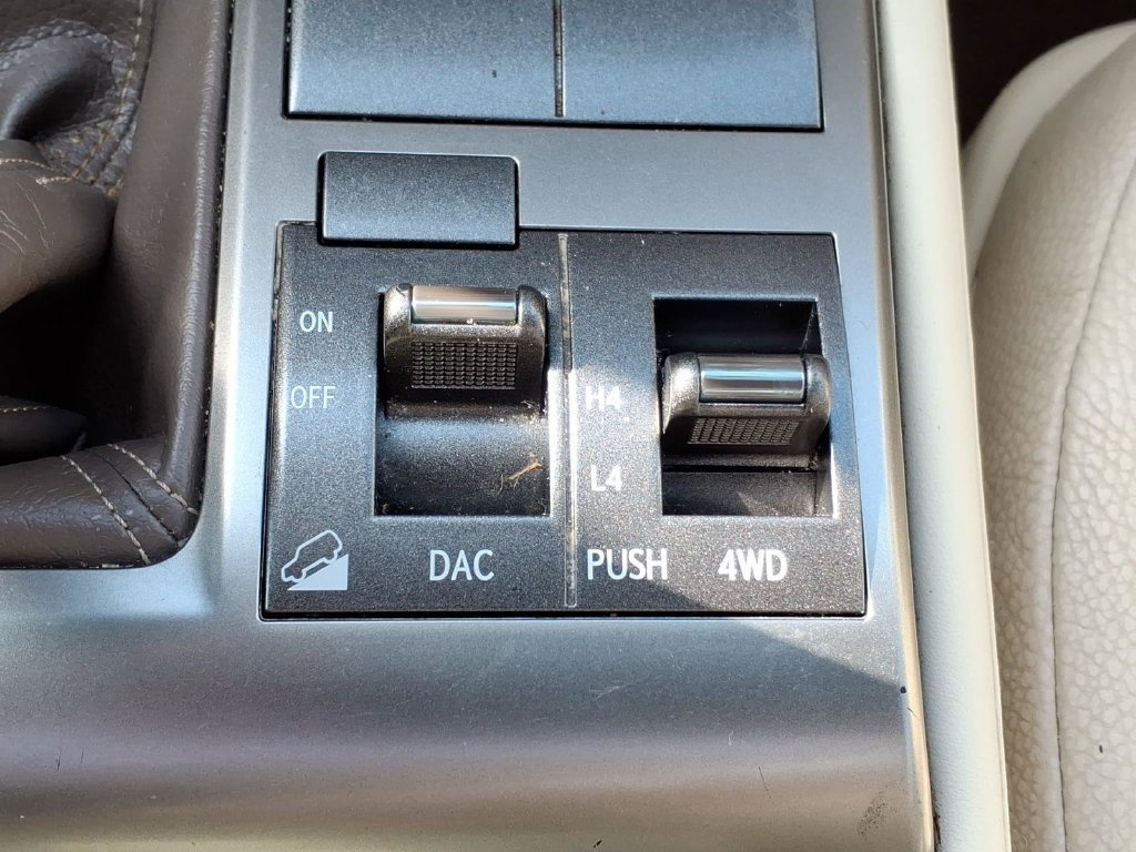 Used 2019 Lexus GX 460 Premium w/ Premium Package AWD/4WD image 19