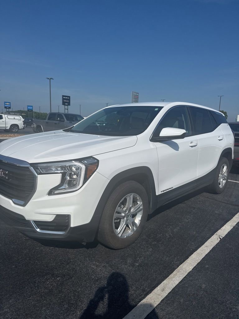 Used 2022 GMC Terrain SLE