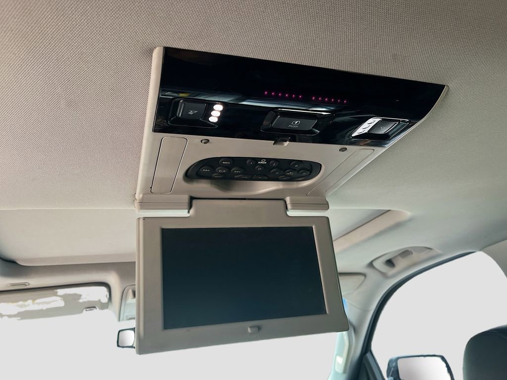 Used 2015 Cadillac Escalade Premium AWD/4WD image 27