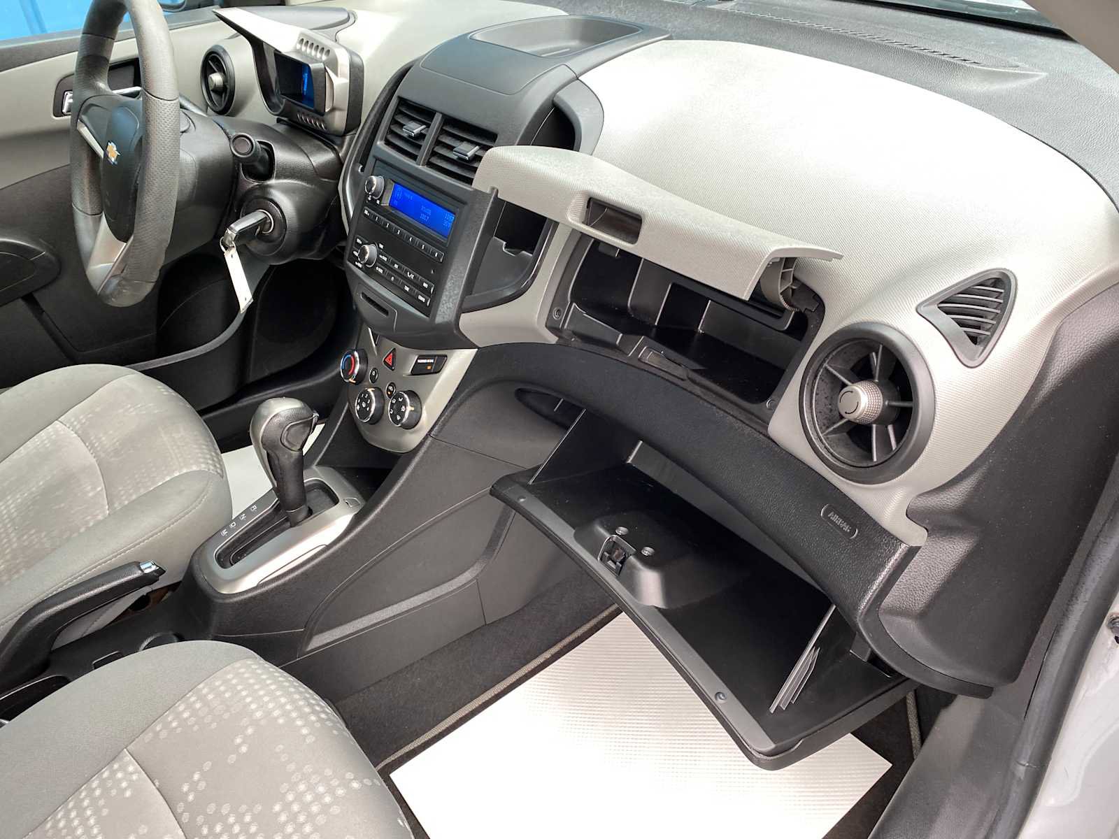 Used 2013 Chevrolet Sonic LS image 21