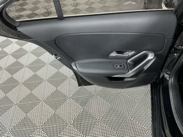 Used 2022 Mercedes-Benz A 220 4MATIC image 10