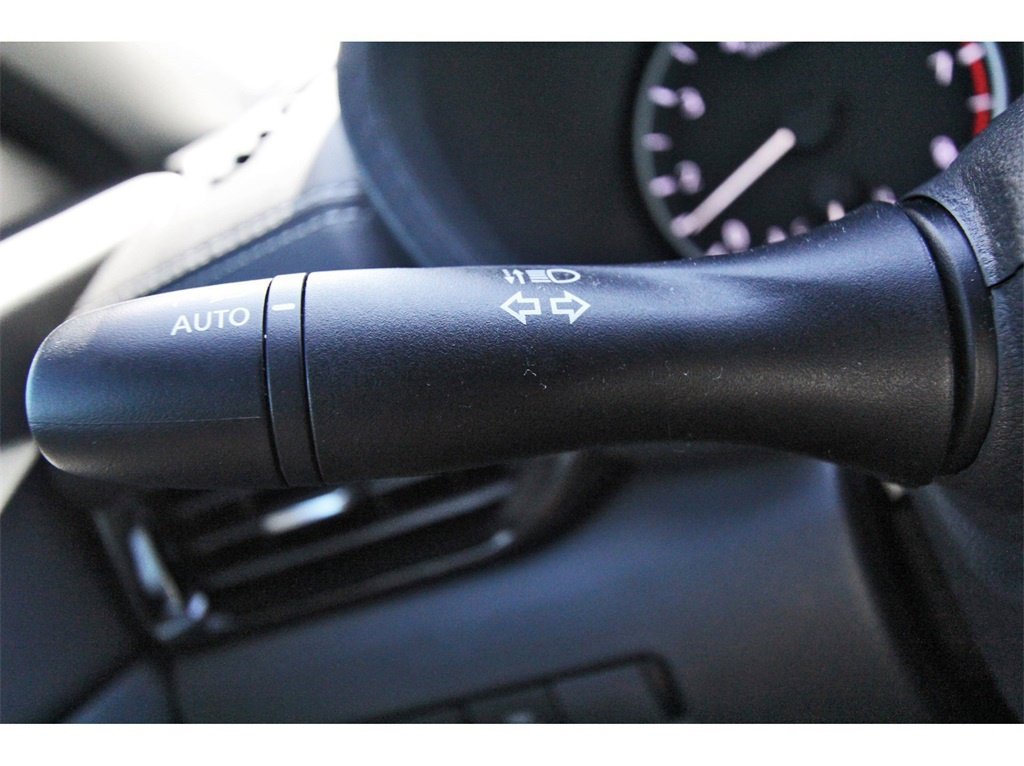 Used 2025 Nissan Sentra SV w/ All-Weather Package image 17