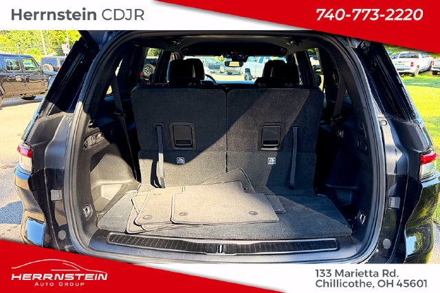 Used 2023 Jeep Grand Cherokee L Laredo AWD/4WD image 25