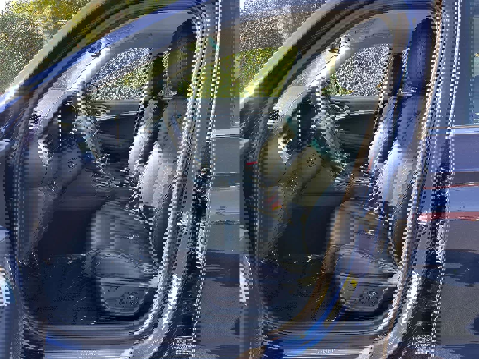 Used 2019 Genesis G70 2.0T Sport image 11