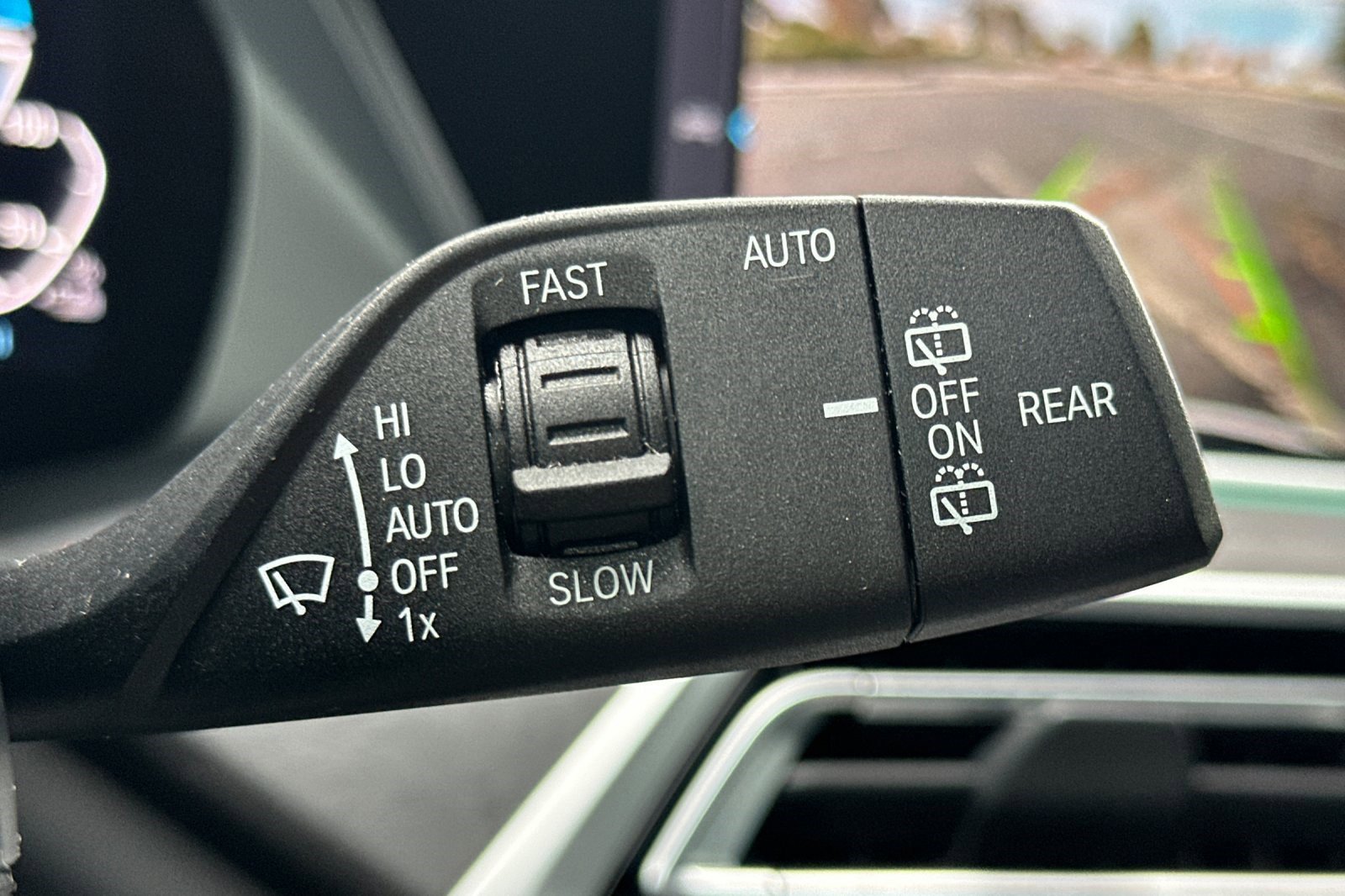 Certified 2022 BMW X5 xDrive45e w/ Climate Comfort Package image 34