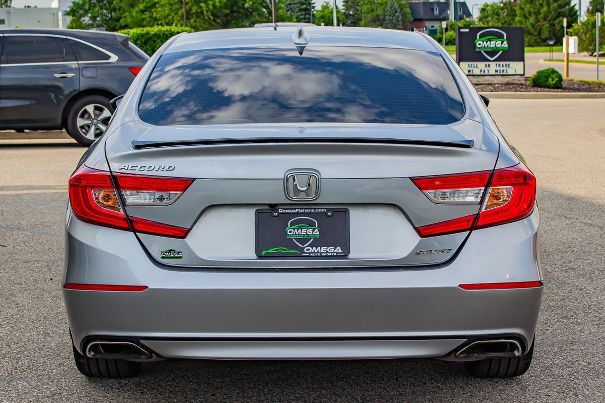Used 2018 Honda Accord Sport image 8