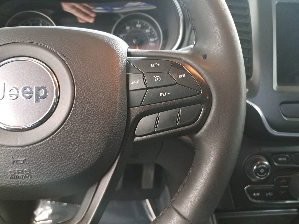 Certified 2022 Jeep Cherokee Trailhawk AWD/4WD image 18