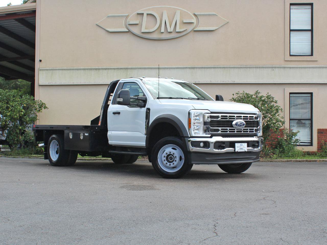 Used 2023 Ford F450 XL w/ Snow Plow Prep Package AWD/4WD image 3