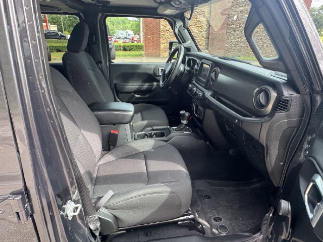 Used 2023 Jeep Wrangler Unlimited Sport AWD/4WD image 13