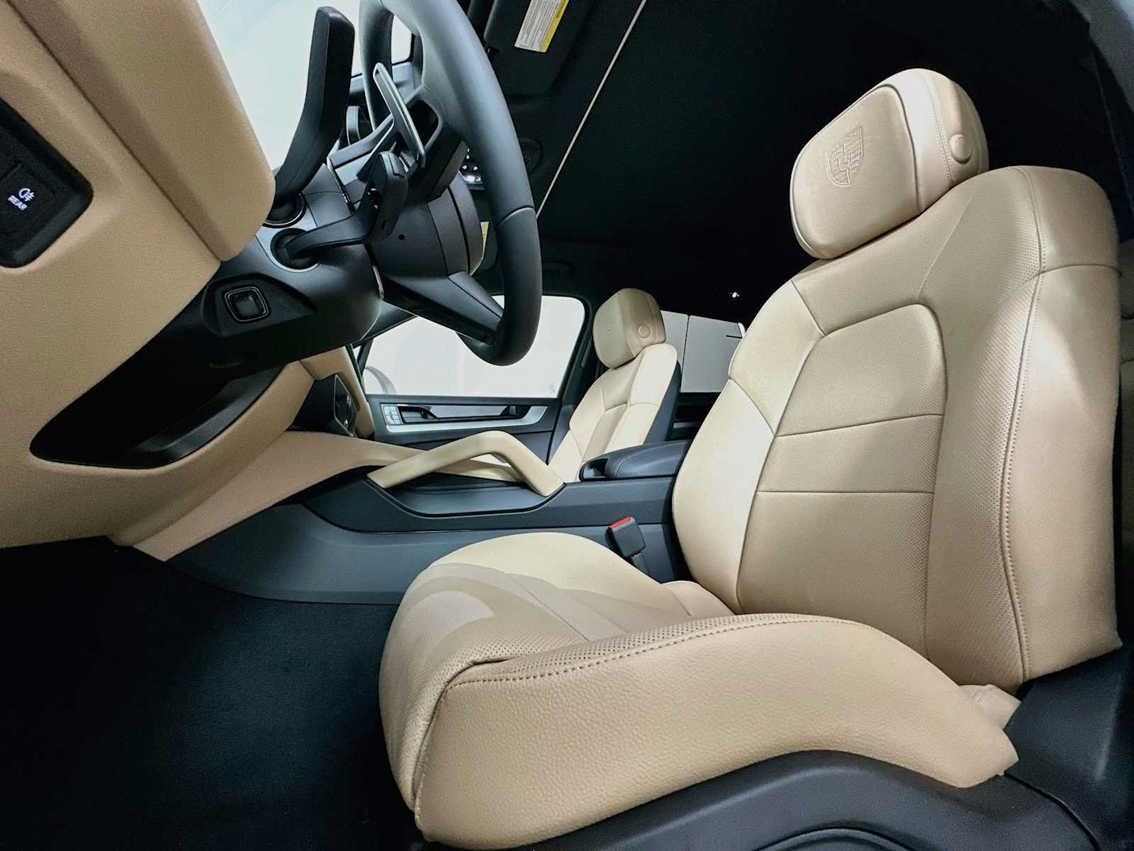 New 2026 Porsche Cayenne S AWD/4WD image 5