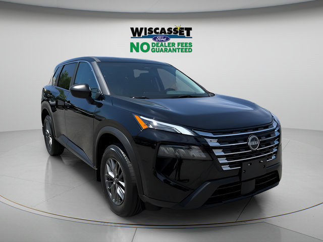 Used 2026 Nissan Rogue S AWD/4WD image 1