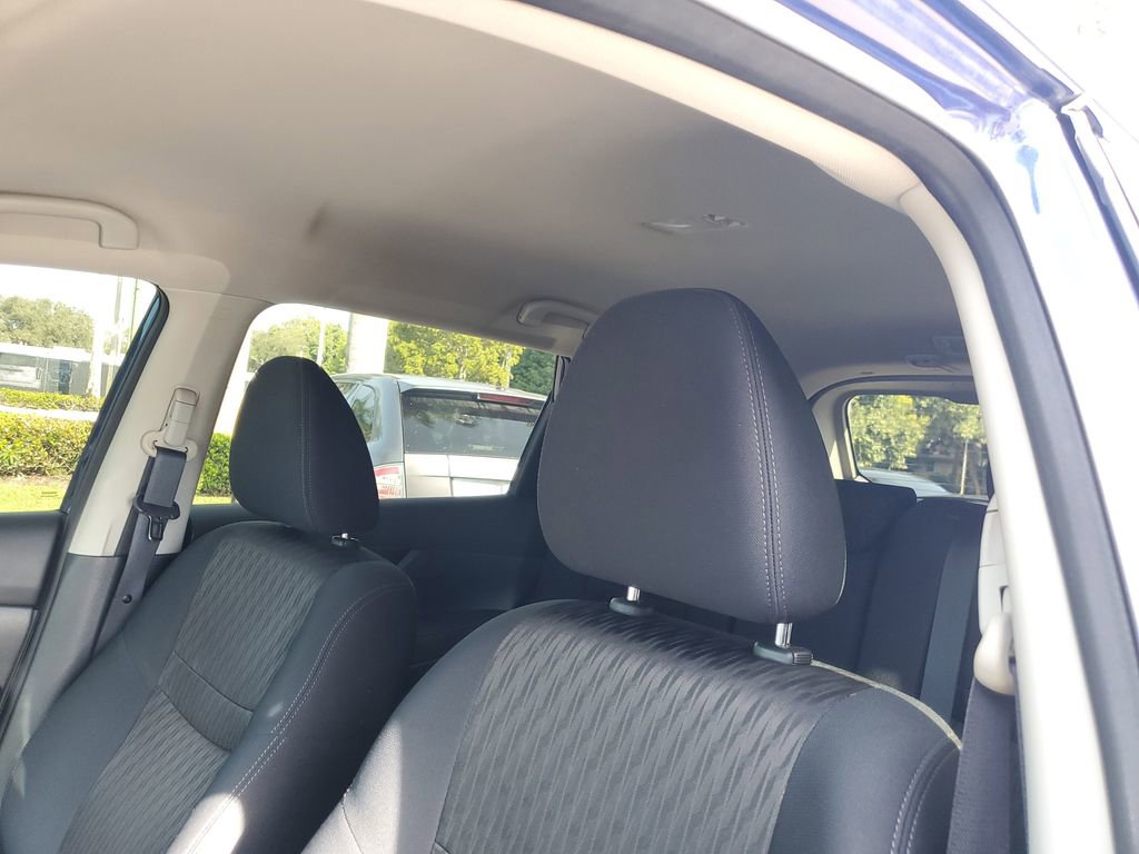 Used 2018 Nissan Rogue S image 22