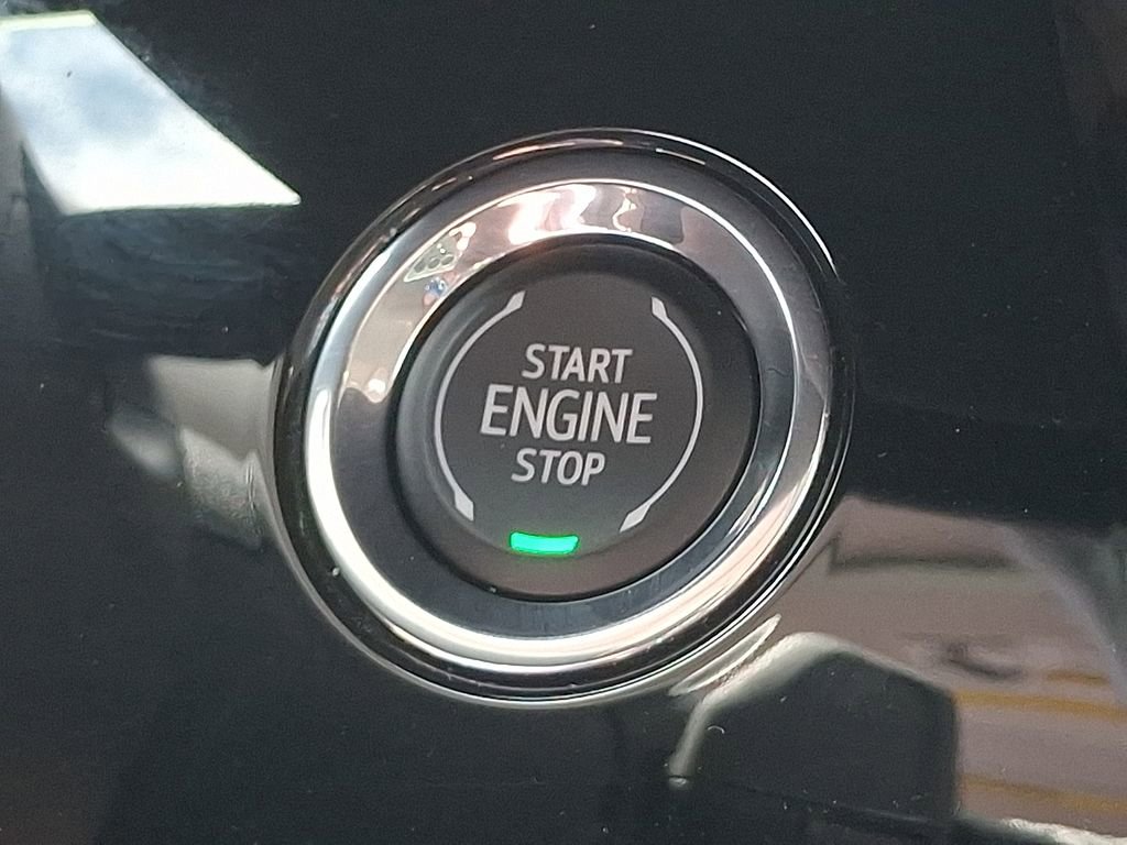 Used 2025 Buick Envision Sport Touring image 25