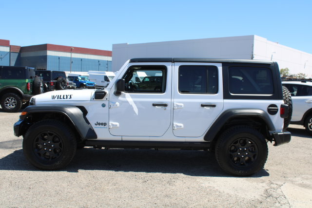 Used 2023 Jeep Wrangler Unlimited AWD/4WD image 7