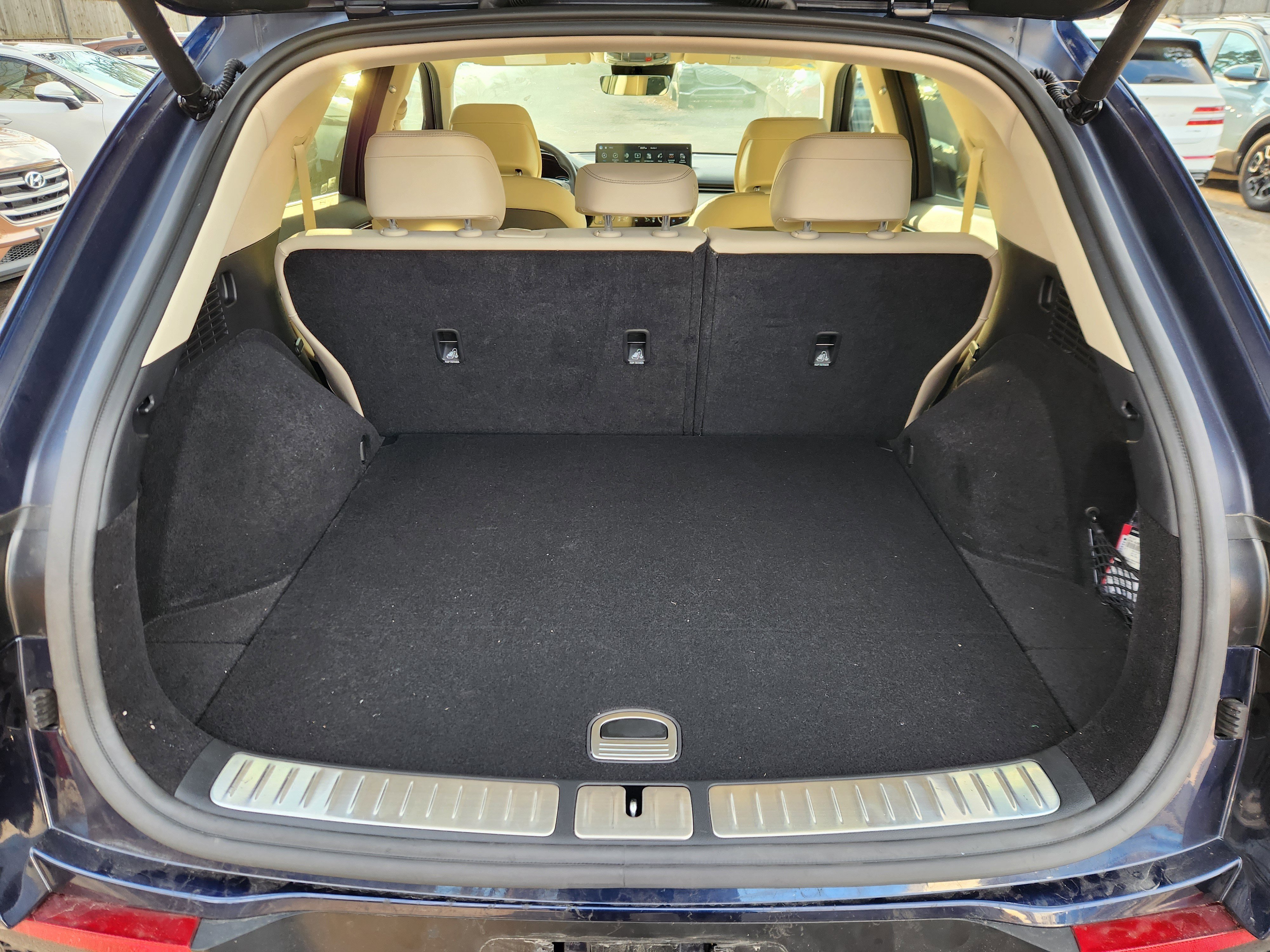 Used 2025 Genesis GV70 2.5T image 19