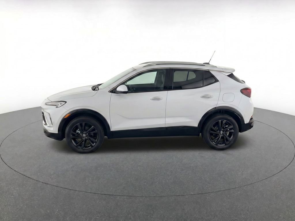 Used 2024 Buick Encore GX Sport Touring FWD image 4