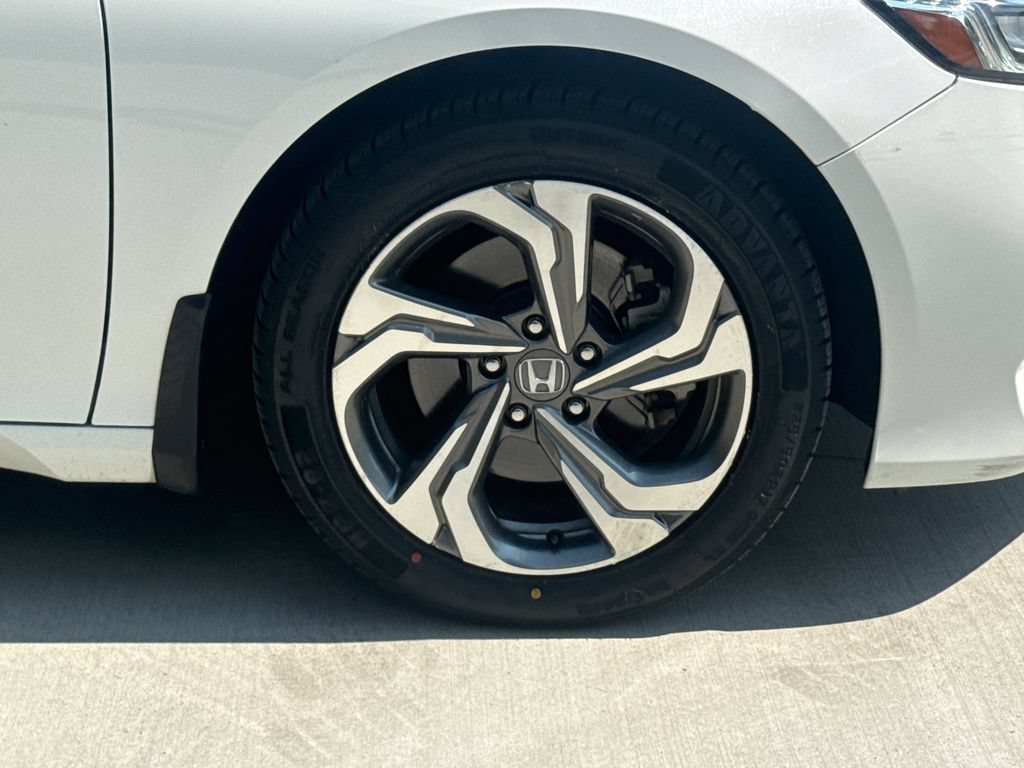 Used 2020 Honda Accord EX-L image 11