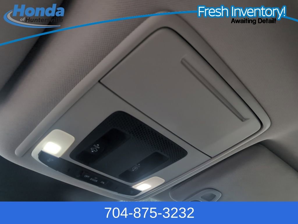 Used 2024 Honda Pilot Touring image 28