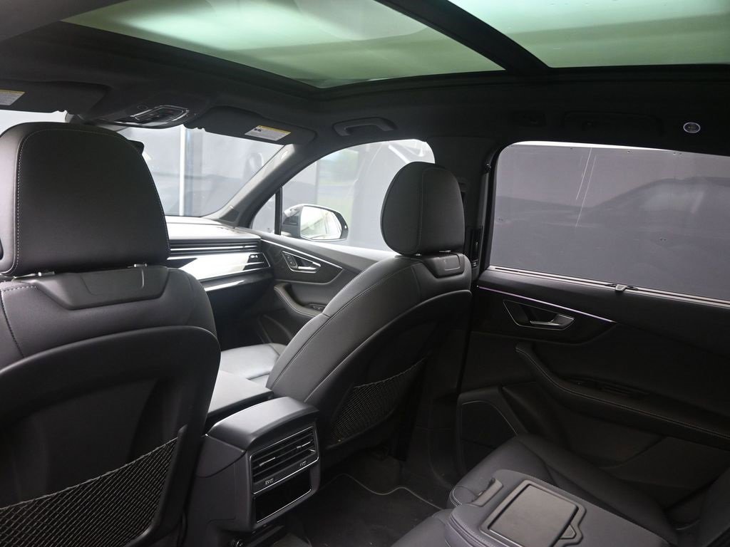 Certified 2025 Audi Q7 2.0T Premium Plus w/ Premium Plus Package image 20