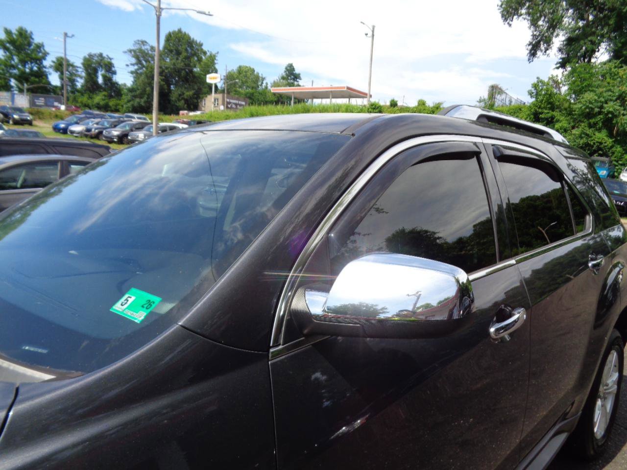 Used 2011 Chevrolet Equinox LT w/ Chrome Appearance Package image 11