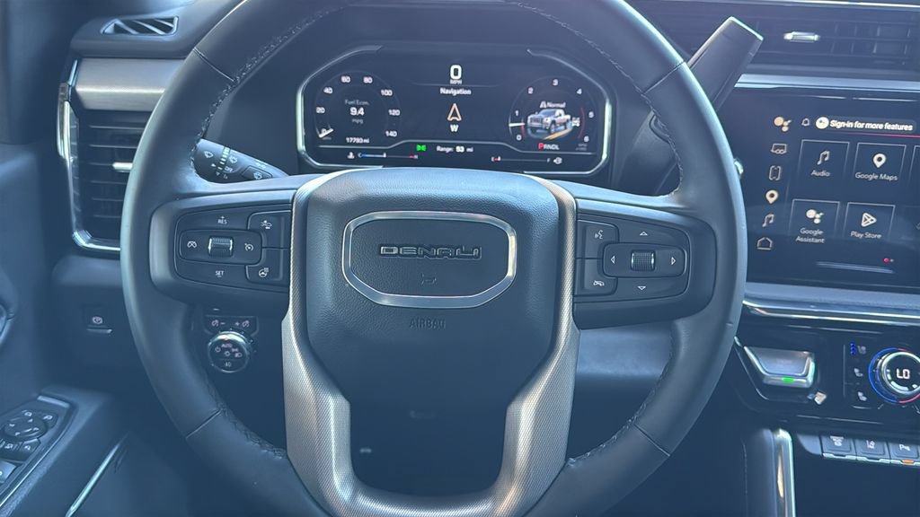 Used 2025 GMC Sierra 2500 Denali w/ Denali Reserve Package AWD/4WD image 12