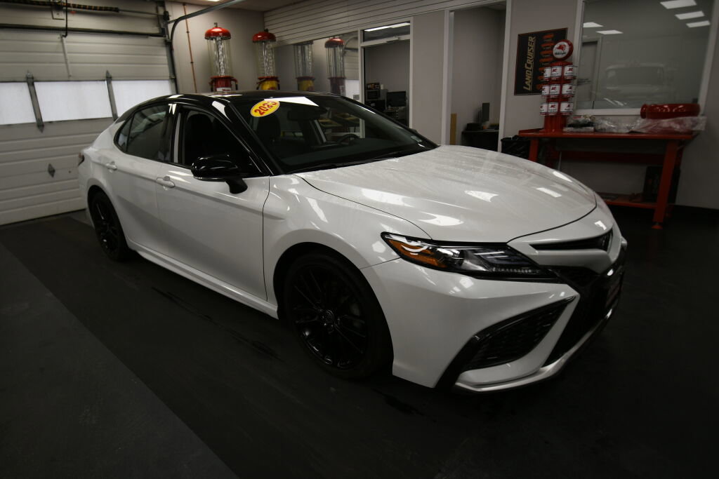 Used 2023 Toyota Camry XSE w/ Cold Weather Package image 2