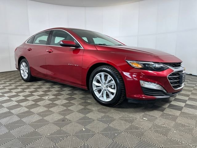 Used 2023 Chevrolet Malibu LT FWD image 2