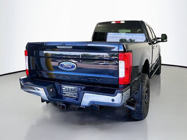 Used 2017 Ford F250 XLT w/ XLT Premium Package AWD/4WD image 7