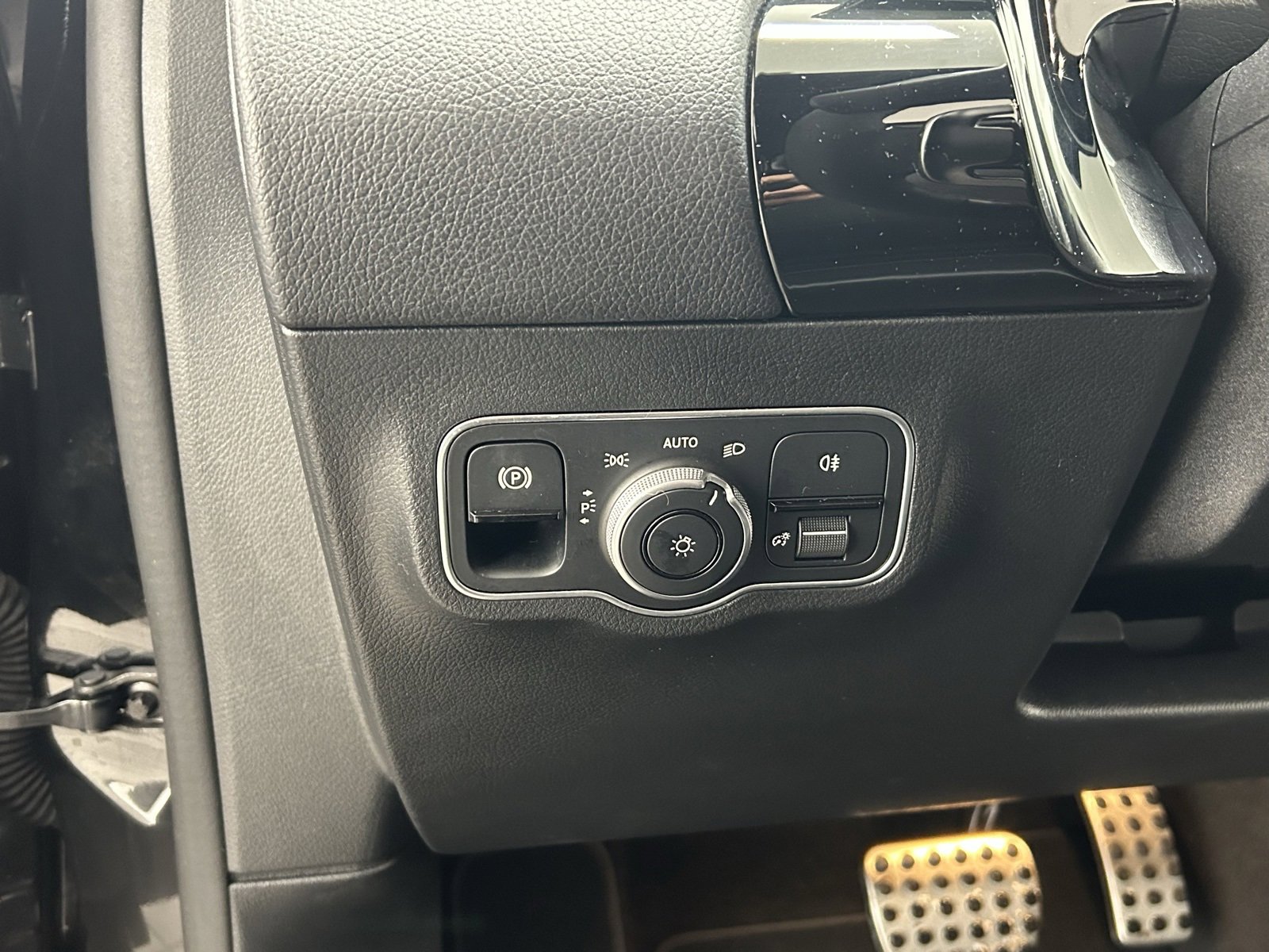 Used 2024 Mercedes-Benz GLA 35 AMG GLA 35 AMG image 30