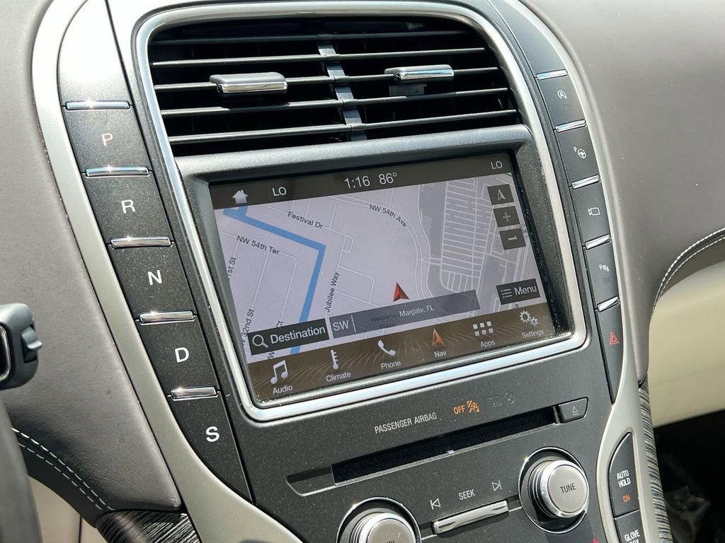 Used 2019 Lincoln Nautilus Black Label image 17