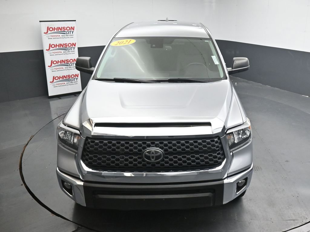 Used 2021 Toyota Tundra SR5 w/ SR5 Upgrade Package AWD/4WD image 29