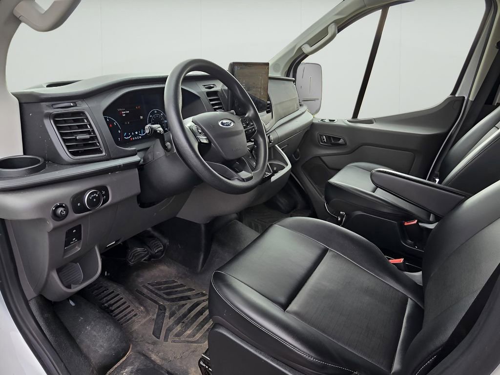 Used 2022 Ford Transit 350 XL AWD/4WD image 11