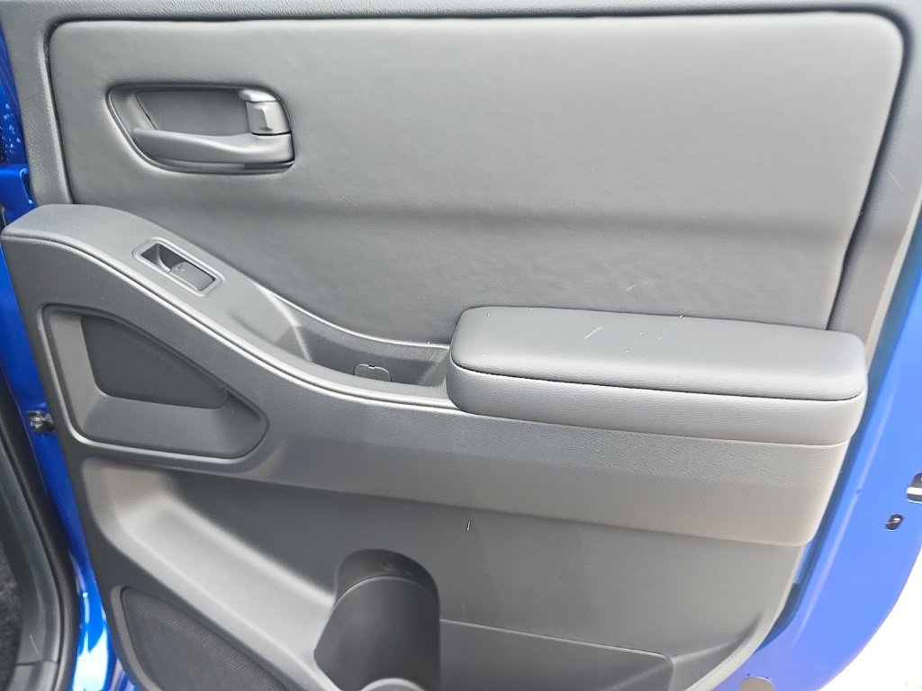 New 2026 Nissan Frontier SV image 31