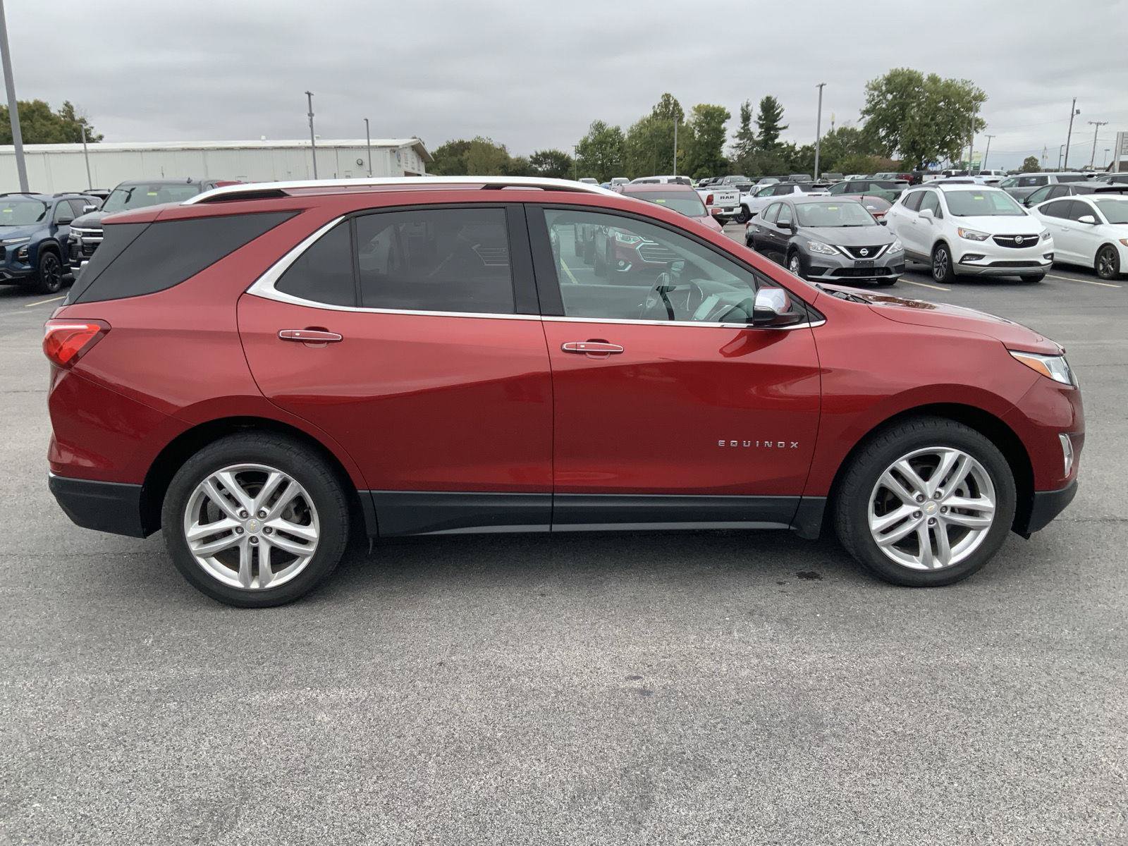 Used 2019 Chevrolet Equinox Premier AWD/4WD image 14